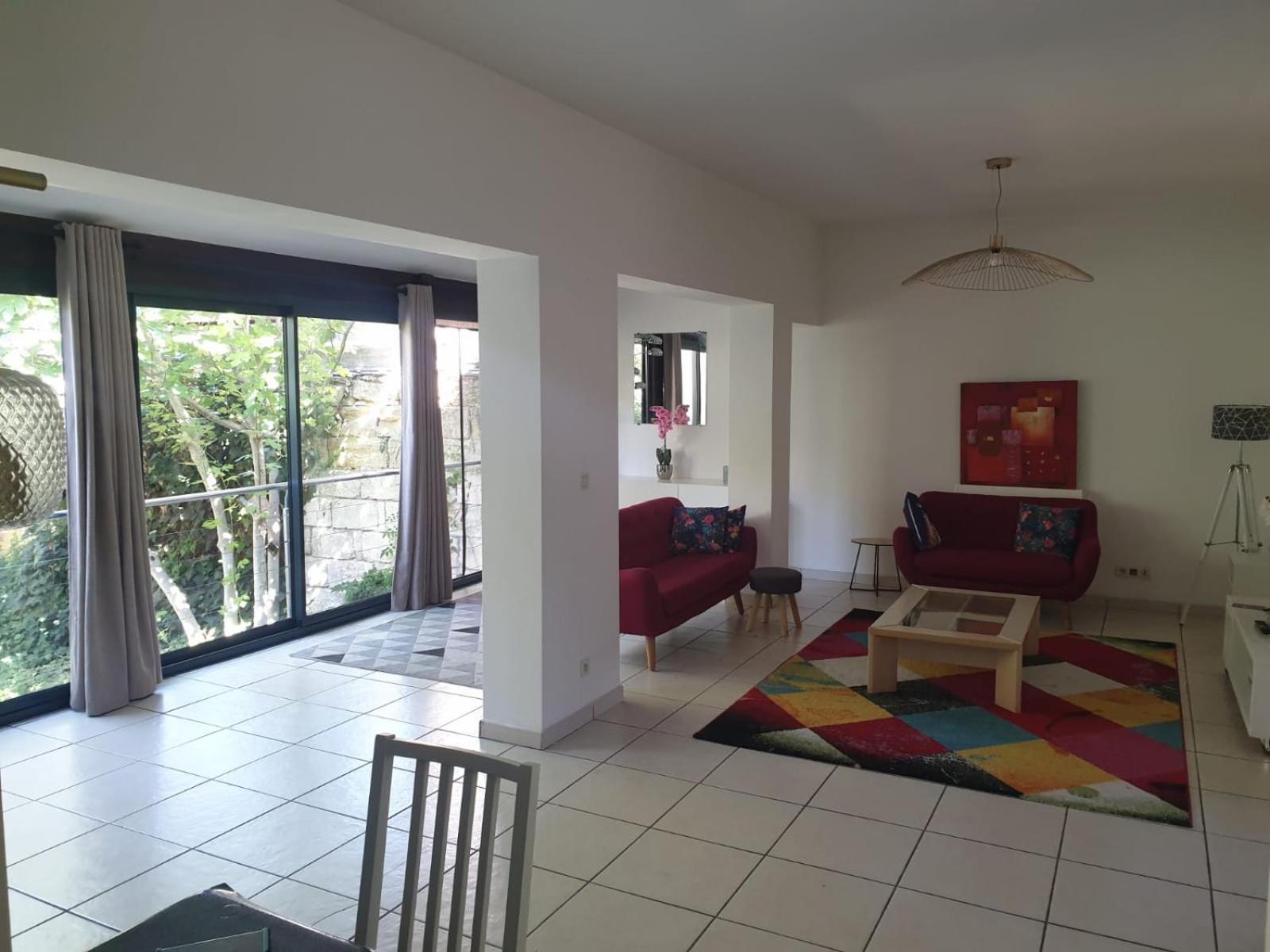 Maison 150M2 Jardin A Louer En Entier, Bordeaux Centre Chartrons, 3 Chambres 3 Salles De Bains 1 Canape-Lit Llllnumero De Telephone Dans L'Annonce Si Questionlll Eksteriør bilde